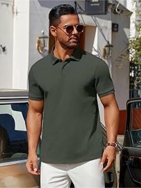Van Heusen Men's Dark Green Cotton Polo